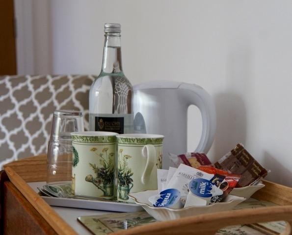 Cherry Tree Guesthouse Bradford-On-Avon Bilik gambar